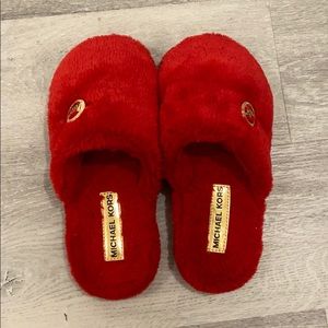Michael Kors woman slippers!